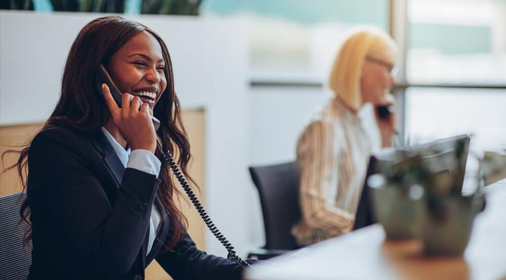 benefits of a hosted phone system